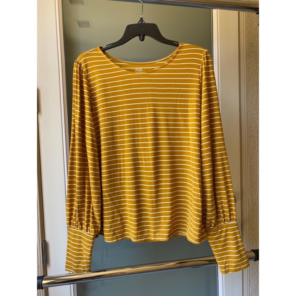 a.n.a Women Top Striped Long Cuffed Sleeve Size: XL